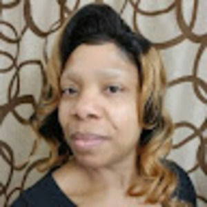 Meet your Posher, Evelyn